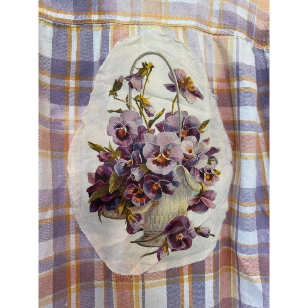 Upcycled Floral Flannel Shirt‎ Cottagecore Plaid Oversized Button Down L